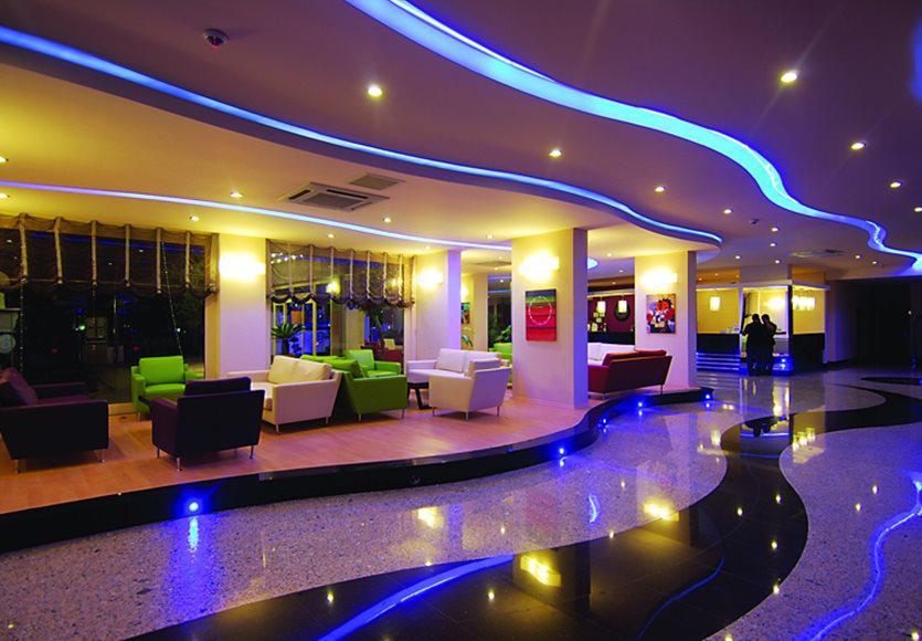 Hotel My